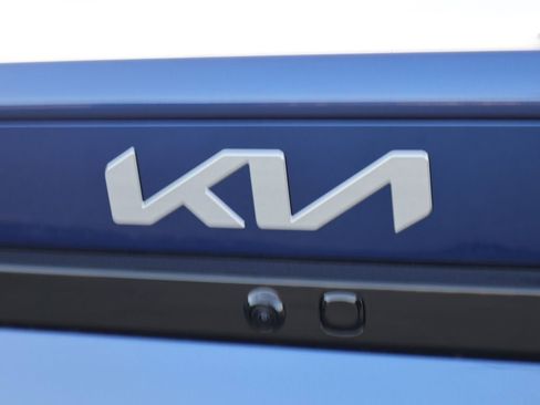 New 2025 Kia K4 LXS image 16