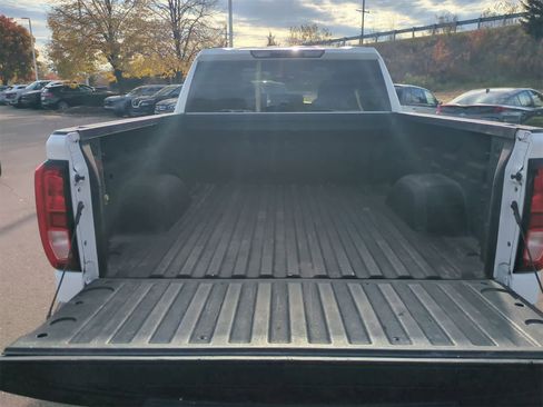 Used 2020 GMC Sierra 1500 4x4 Double Cab w/ Sierra Value Package image 31