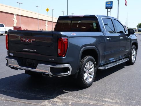 Used 2019 GMC Sierra 1500 SLT w/ SLT Premium Plus Package AWD/4WD image 33