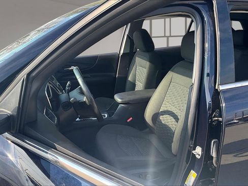 Used 2020 Chevrolet Equinox LT AWD/4WD image 25