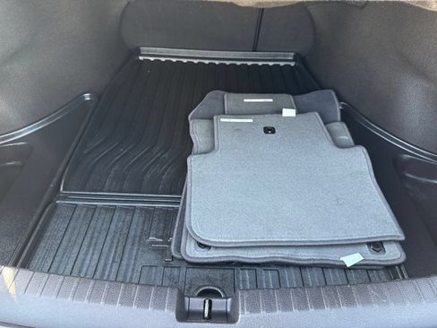 Used 2018 Acura TLX FWD image 22