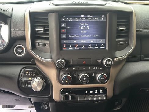 Used 2021 RAM 1500 Laramie AWD/4WD image 14