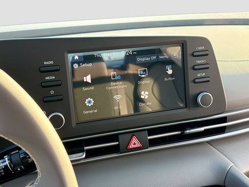 New 2026 Hyundai Elantra Sport FWD image 9