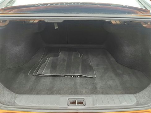 Used 2020 Nissan Sentra SR w/ Trunk Package image 25