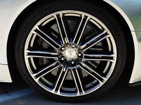 Used 2009 Aston Martin DBS Coupe RWD image 9