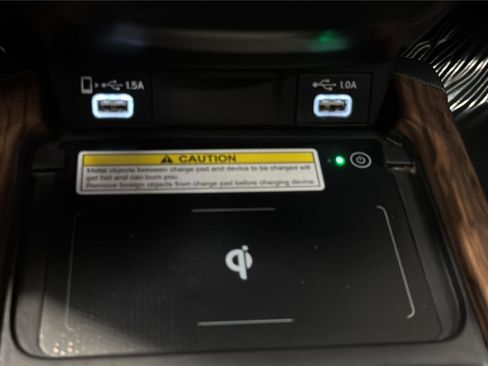 Used 2022 Honda CR-V Touring image 18