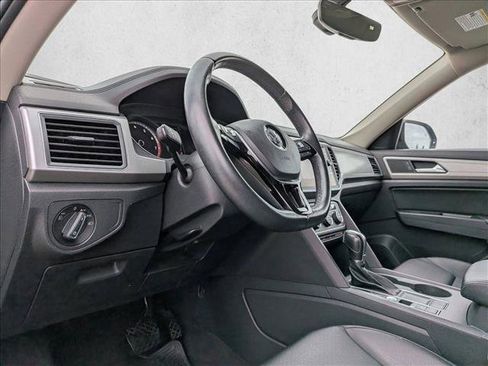 Used 2019 Volkswagen Atlas SE image 10