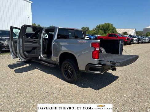 Used 2025 Chevrolet Silverado 1500 LT Trail Boss w/ LT Trail Boss Premium Package AWD/4WD image 34