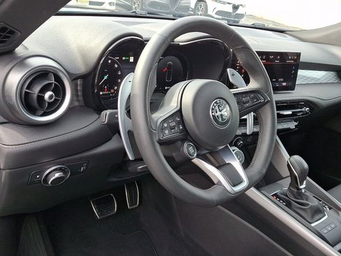 Used 2024 Alfa Romeo Tonale Veloce image 25