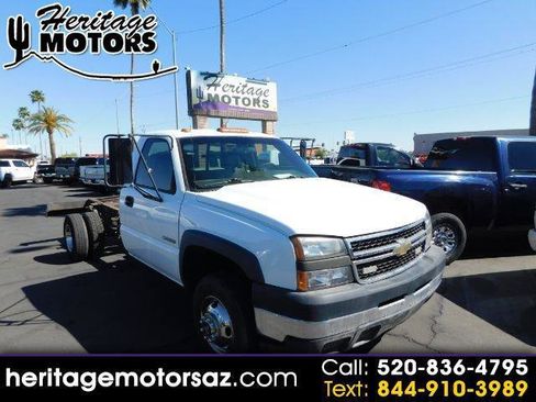 Used 2006 Chevrolet Silverado 3500 Reg Cab 161.5 WB, 84.9 CA 2W image 1