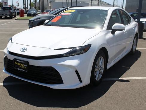 Certified 2026 Toyota Camry LE FWD image 5