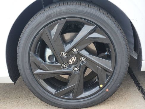 New 2026 Hyundai Elantra Sport FWD image 7