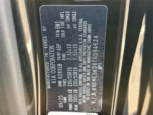 New 2026 Kia Carnival SX Prestige image 17