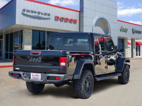 New 2026 Jeep Gladiator Sport AWD/4WD image 5