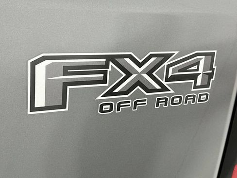 Used 2025 Ford Ranger Lariat w/ FX4 Off-Road Package AWD/4WD image 28
