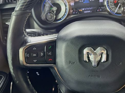 Used 2021 RAM 1500 Limited AWD/4WD image 19
