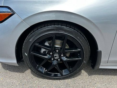 Used 2025 Honda Civic Sport image 10