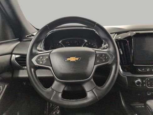 Used 2023 Chevrolet Traverse LT AWD/4WD image 5