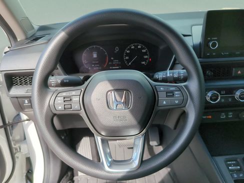 Certified 2024 Honda CR-V EX image 11