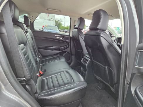 Used 2024 Ford Edge SEL AWD/4WD image 15