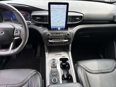 Used 2020 Ford Explorer ST w/ Premium Technology Package AWD/4WD image 18