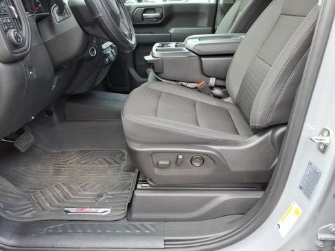 Used 2024 Chevrolet Silverado 2500 Custom w/ Custom Value Package AWD/4WD image 17