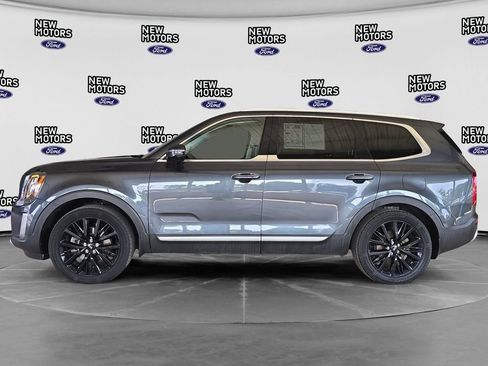 Used 2020 Kia Telluride SX w/ SX Prestige Package AWD/4WD image 2