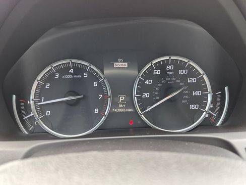 Used 2015 Acura TLX w/ Technology Package FWD image 25