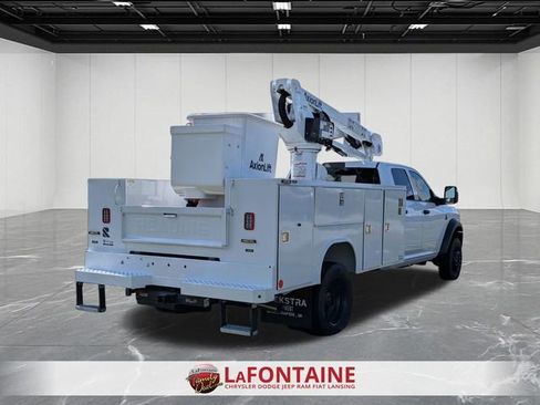 New 2025 RAM 5500 Tradesman image 9