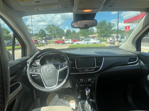 Used 2018 Buick Encore Preferred AWD/4WD image 10