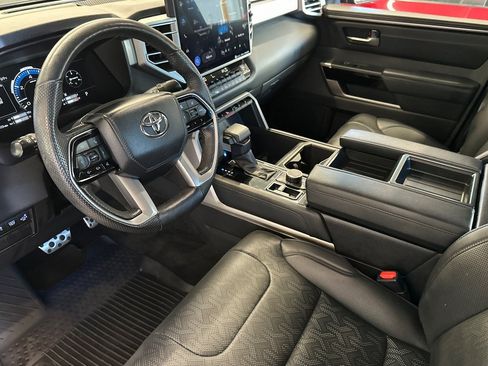 Used 2024 Toyota Tundra Limited w/ TRD Off-Road Package AWD/4WD image 10