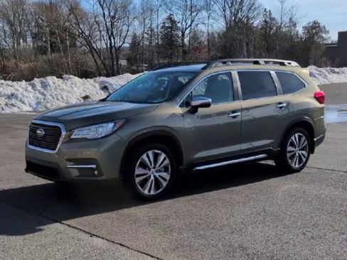Certified 2022 Subaru Ascent Touring image 4