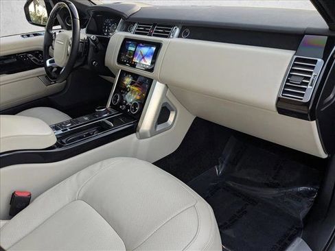 Used 2022 Land Rover Range Rover Westminster Edition image 23