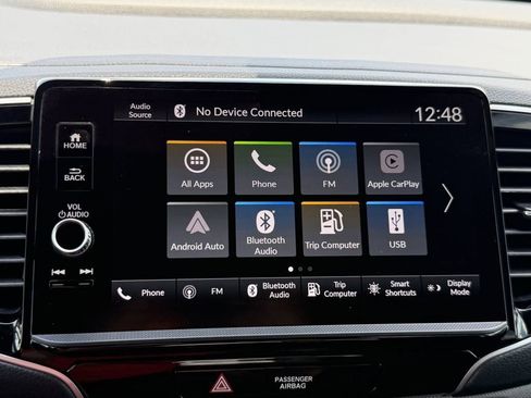 Used 2025 Honda Ridgeline Sport image 18