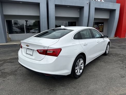 Used 2025 Chevrolet Malibu LT FWD image 13