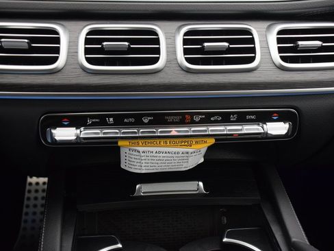 New 2026 Mercedes-Benz GLS 450 4MATIC image 28