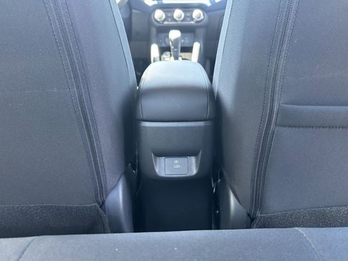 New 2025 Nissan Versa SV w/ Trunk Package image 21