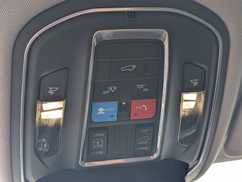 Certified 2021 Jeep Grand Cherokee L Laredo w/ Luxury Tech Group I image 24