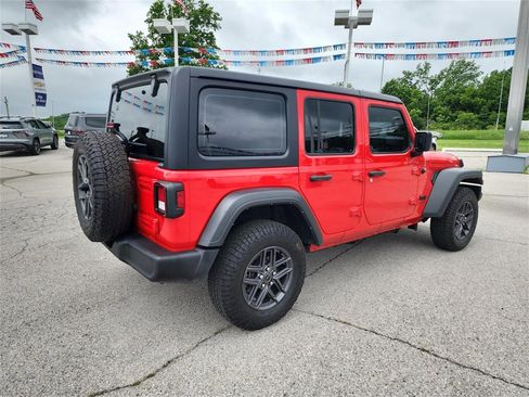 Used 2023 Jeep Wrangler Sport image 6
