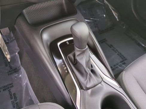 Certified 2025 Toyota Corolla LE image 13