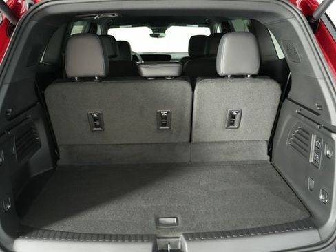 New 2026 Buick Enclave Preferred w/ Power Package AWD/4WD image 9