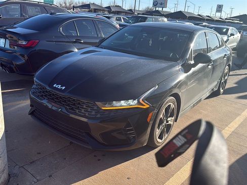 Used 2022 Kia K5 EX image 2