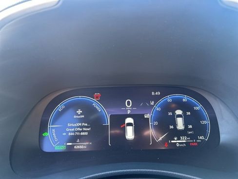 Used 2023 Toyota Highlander Limited image 18