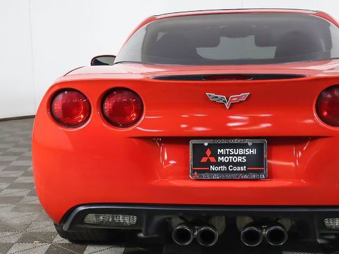 Used 2006 Chevrolet Corvette Coupe w/ Preferred Equipment Group RWD image 10