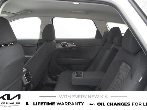 New 2026 Kia Sportage LX w/ LX Convenience Package AWD/4WD image 12