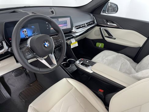 New 2026 BMW X1 xDrive28i w/ Technology Package image 11