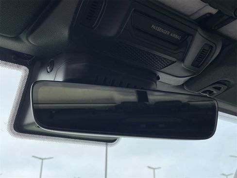 New 2025 Jeep Gladiator Sport image 24