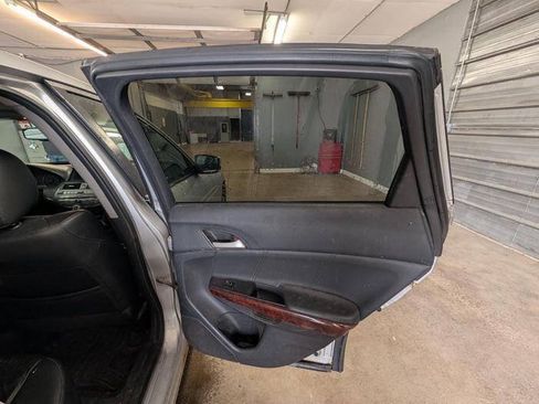 Used 2010 Honda Crosstour EX-L image 28