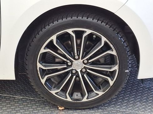 Certified 2016 Toyota Corolla S FWD image 30