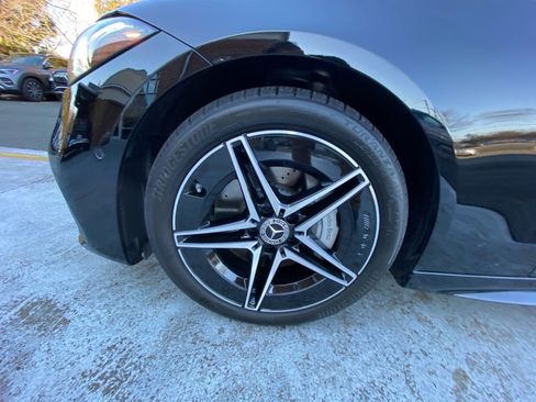 Used 2025 Mercedes-Benz C 300 4MATIC Sedan image 27